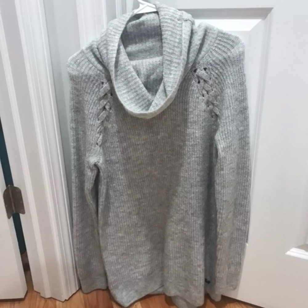 Hollister Sweater